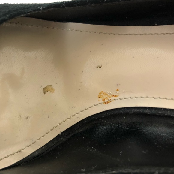 Steve Madden Black Round Toe Suede Pump Size 10 - Picture 4 of 6